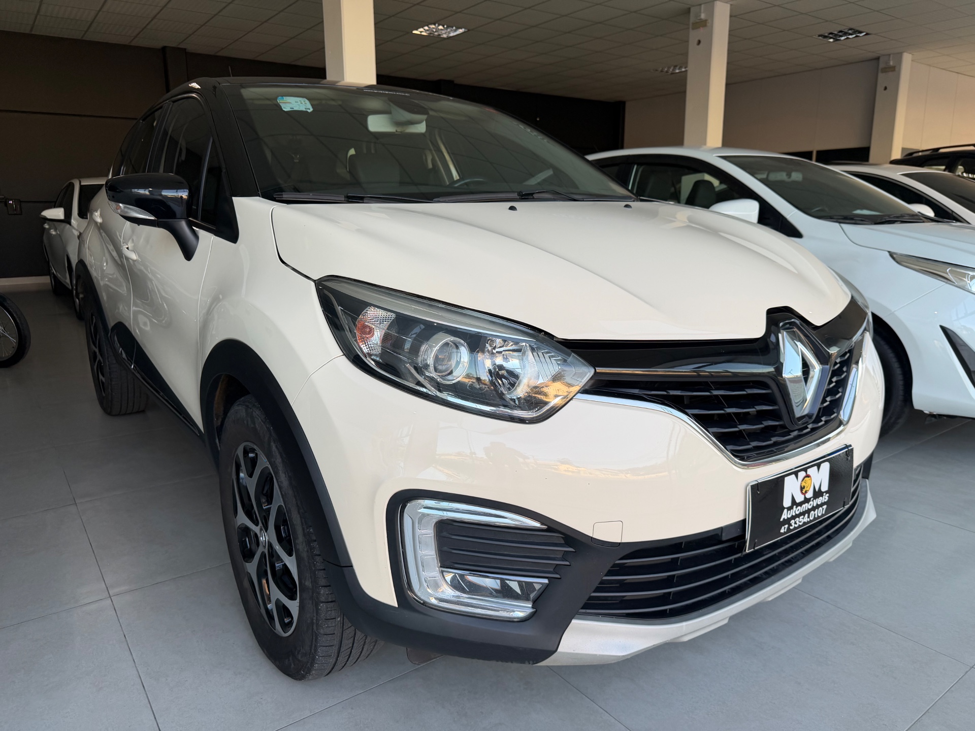 Renault Captur 2.0 INTENSE AUTOMATIC FLEX 1